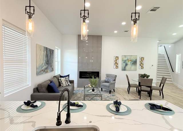 Property at 1505 Fordham Rd, Dallas, TX 75216, 3 beds, 2.5 baths