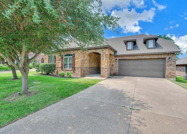 Property at 17015 Salado Dr, Woodway, TX 76712, 4 beds, 3 baths