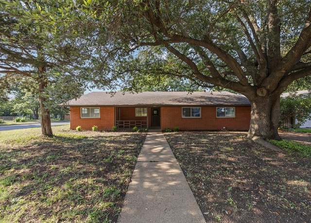 Property at 3212 Medina Ave, Fort Worth, TX 76133, 3 beds, 2 baths