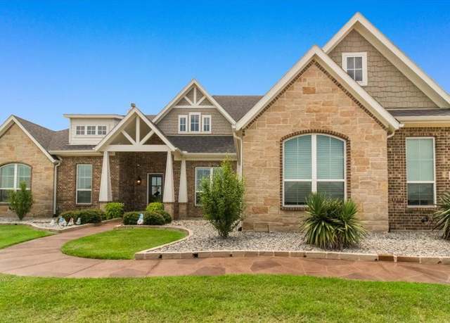 Property at 850 San Saba E, Midlothian, TX 76065, 4 beds, 2.5 baths
