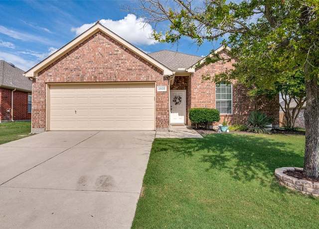 Property at 2820 Saddlebred Trl, Celina, TX 75009, 4 beds, 2 baths
