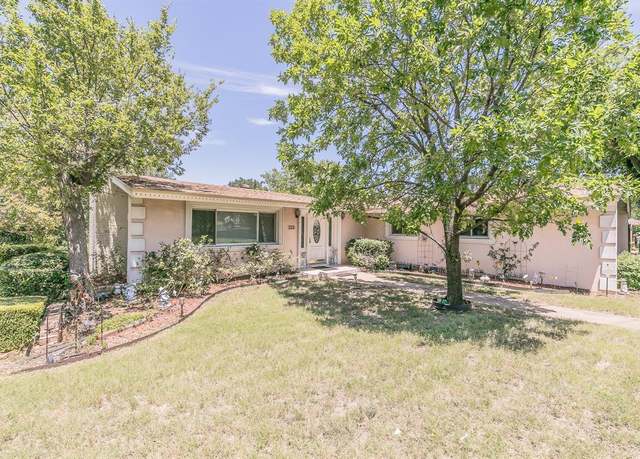 Property at 6207 Lyndon B Johnson Fwy, Dallas, TX 75240, 3 beds, 2 baths