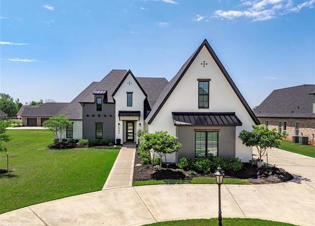 Property at 642 Caledonia Dr, Bossier City, LA 71111, 4 beds, 3.5 baths