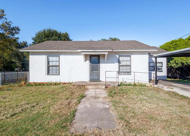 Property at 625 N Avenue D, Cross Plains, TX 76443, 3 beds, 1 bath