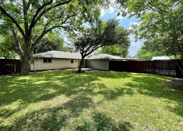 Property at 1045 Rosewood Dr, Desoto, TX 75115, 3 beds, 2 baths