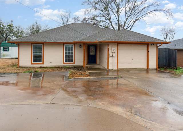 Property at 312 W Young St, Howe, TX 75459, 4 beds, 2 baths