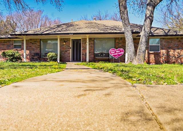Property at 101 Abbey Ln, Desoto, TX 75115, 3 beds, 2 baths