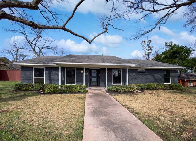 Property at 1225 W Red Bird Ln, Dallas, TX 75232, 3 beds, 2 baths