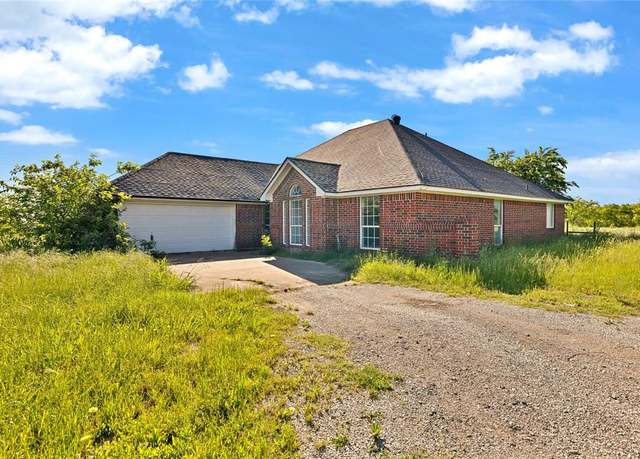 Property at 7101 County Road 526, Mansfield, TX 76063, 5 beds, 3 baths