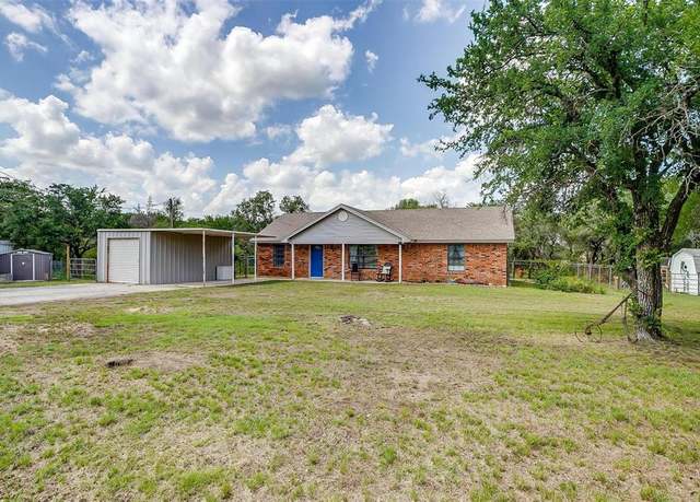 Property at 397 Flat Rock Rd, Azle, TX 76020, 3 beds, 2 baths