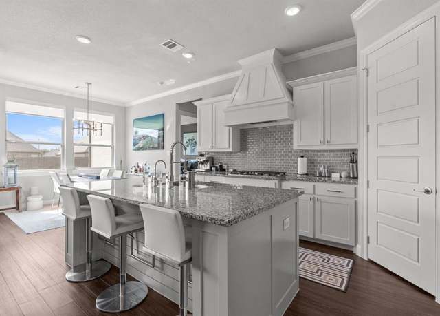 Property at 12740 Aspen Springs Ln, Fort Worth, TX 76052, 4 beds, 2 baths