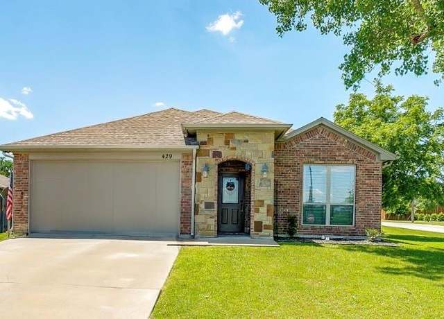 Property at 429 Nelson St, Godley, TX 76044, 4 beds, 2 baths