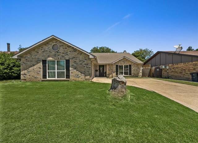 Property at 3404 Forest Creek Dr, Fort Worth, TX 76123, 3 beds, 2 baths