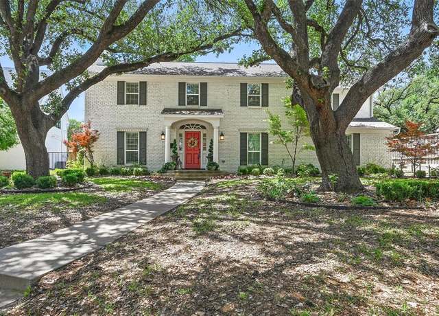 Property at 2 Shenandoah Pl, Richardson, TX 75080, 5 beds, 3.5 baths