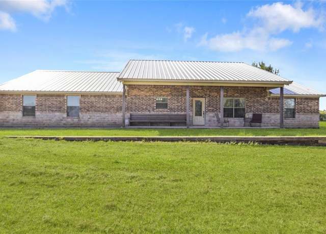 Property at 545 County Road 2798, Alvord, TX 76225, 3 beds, 2 baths