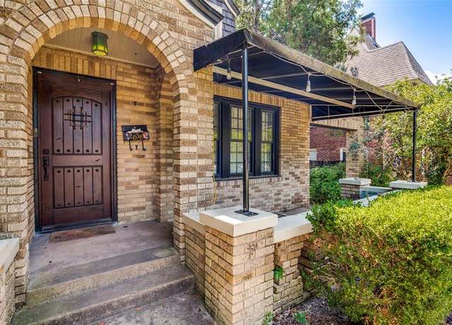 Property at 2838 W Brooklyn Ave, Dallas, TX 75211, 3 beds, 2 baths