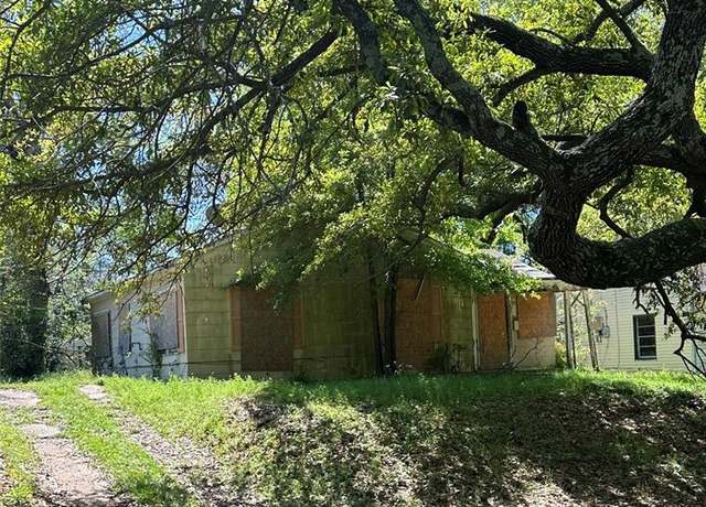 Property at 3129 Chestnut St, Shreveport, LA 71109, 2 beds, 1 bath