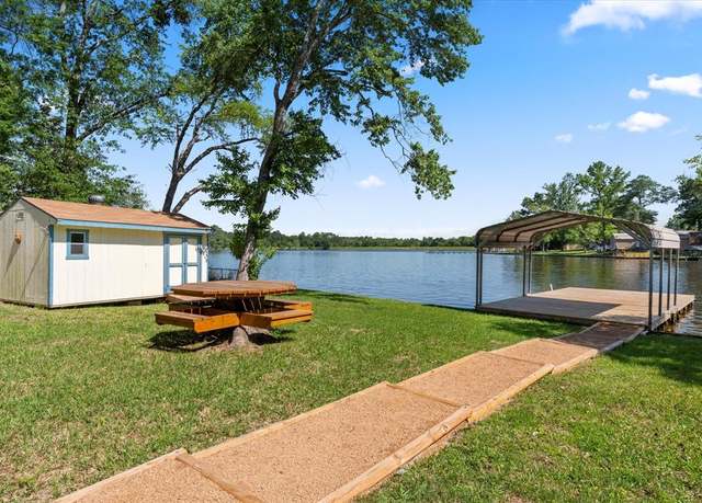 Property at 114 Piney Pt, Murchison, TX 75778, 3 beds, 2 baths