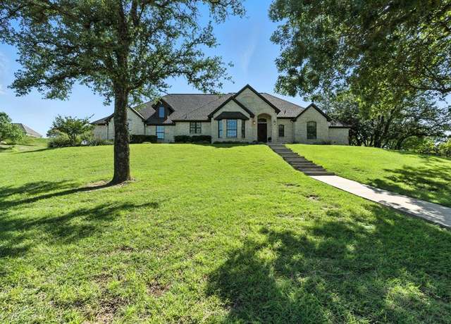 Property at 221 Arapahoe Rdg, Weatherford, TX 76087, 4 beds, 3.5 baths