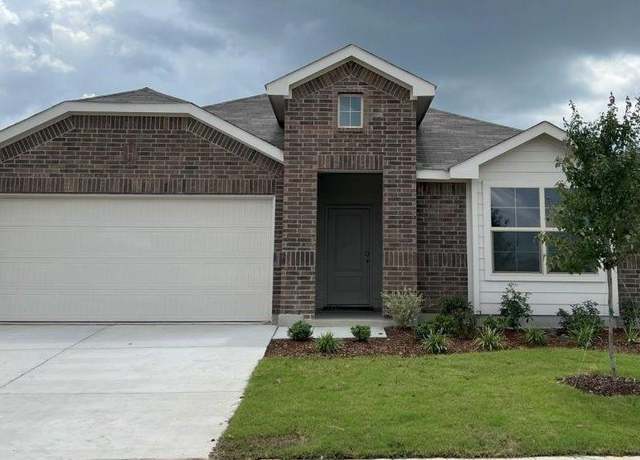 Property at 1056 Ingalls Park Ln, Fort Worth, TX 76131, 4 beds, 2 baths