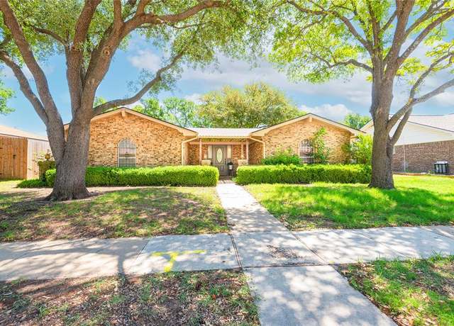 Property at 1916 Meandering Way, Mckinney, TX 75071, 3 beds, 2 baths