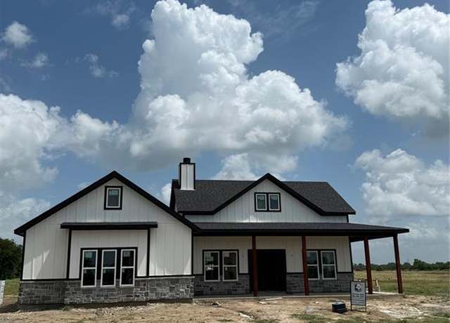 Property at 3249 Willow Rd, Celeste, TX 75423, 4 beds, 3 baths