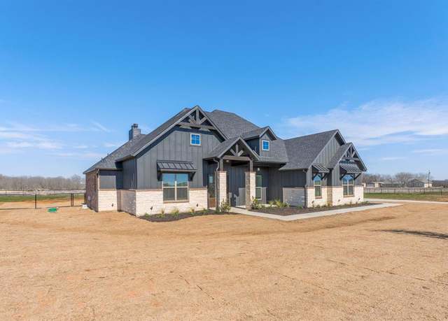 Property at 13721 Cash Mill Rd, Sanger, TX 76266, 3 beds, 2.5 baths