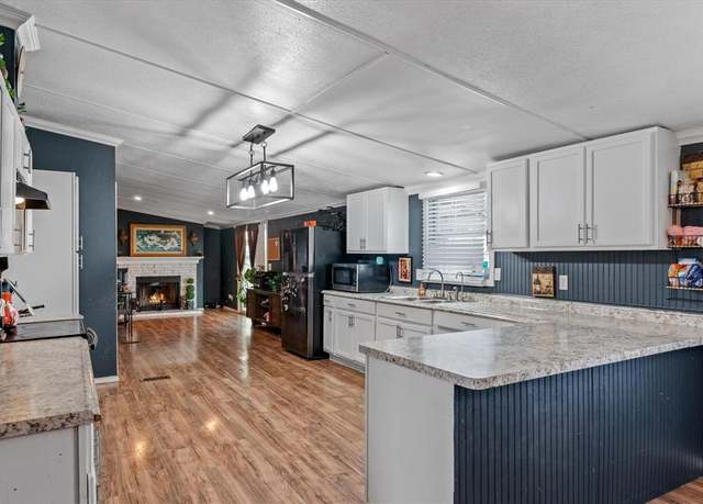 Property at 1995 VZ County Road 3808, Wills Point, TX 75169, 4 beds, 2 baths