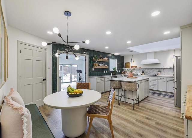 Property at 6512 Elkhurst Dr, Plano, TX 75023, 4 beds, 3 baths