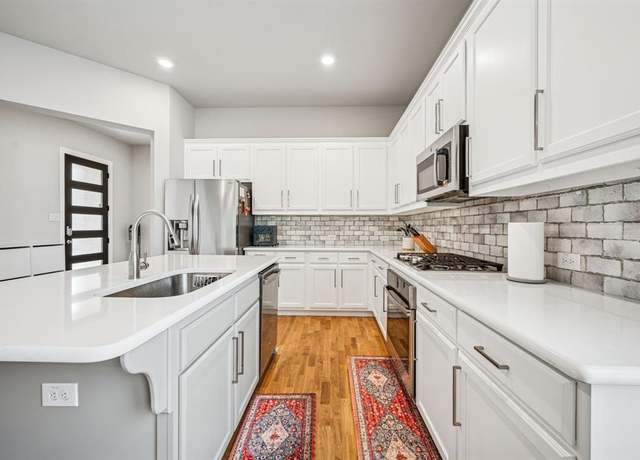 Property at 420 Waterscape Dr #1237, Lake Dallas, TX 75065, 3 beds, 3.5 baths