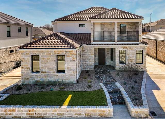 Property at 936 Eldorado St, Weatherford, TX 76086, 4 beds, 3.5 baths