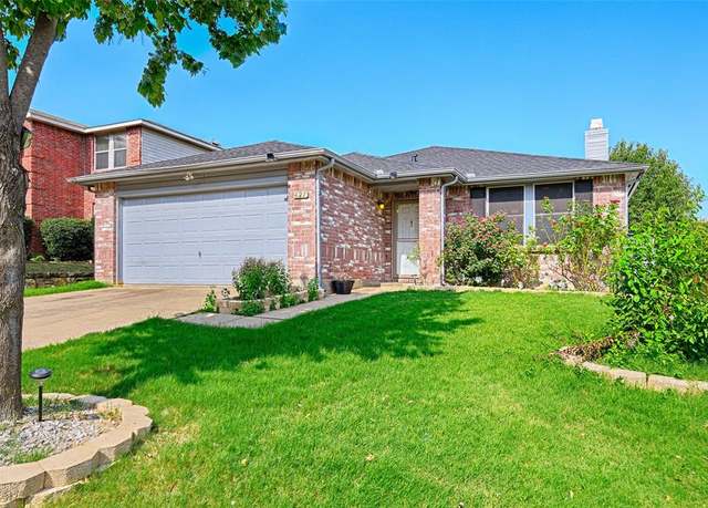 Property at 621 Lewis Canyon Ln, Mckinney, TX 75071, 3 beds, 2 baths