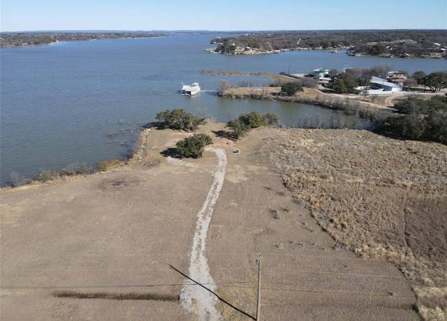 Property at 128 Lakeside Dr, Brownwood, TX 76801