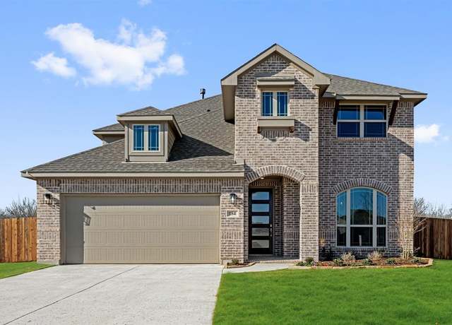 Property at 184 Creekside Dr, Sanger, TX 76266, 5 beds, 3.5 baths