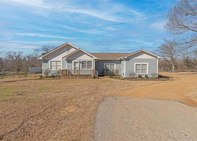 Property at 796 FM 2661, Tyler, TX 75704, 3 beds, 2 baths