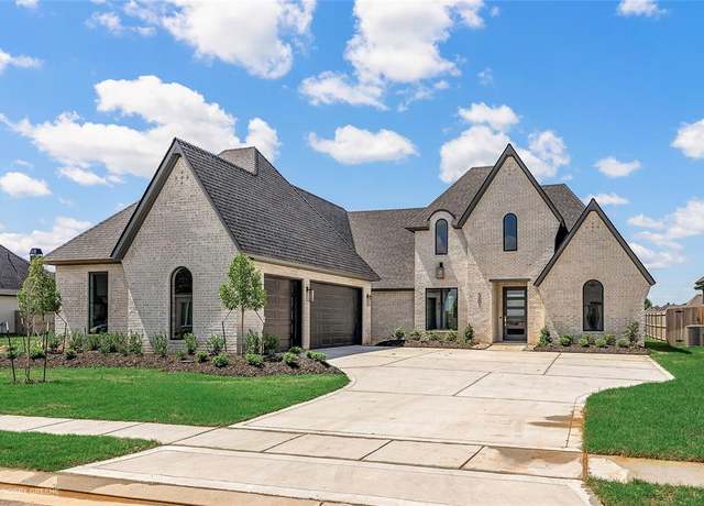 Property at 581 Corinth Cir, Bossier City, LA 71111, 4 beds, 3 baths
