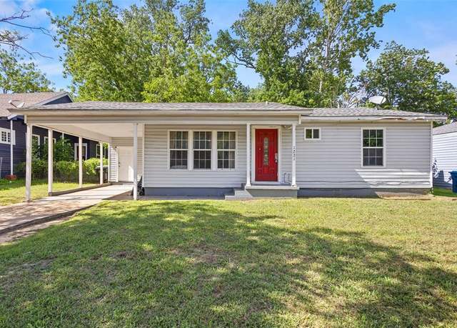 Property at 1221 W Crawford St, Denison, TX 75020, 3 beds, 1 bath