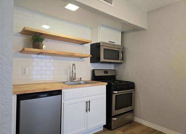 Property at 15927 Stillwood St #2093, Dallas, TX 75248, 1 bed, 1 bath