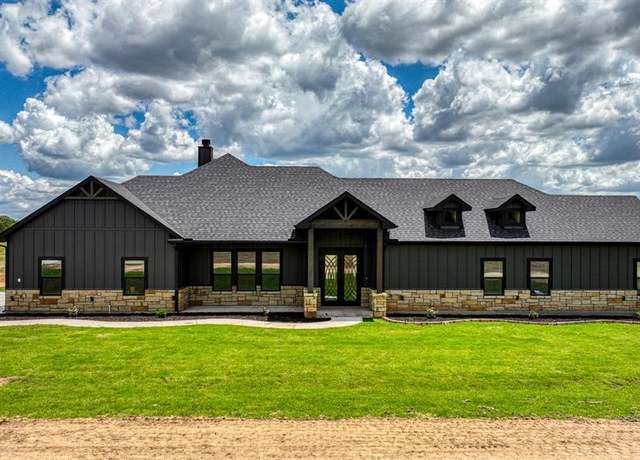 Property at 140 Rolling Hills Blvd, Alvord, TX 76225, 4 beds, 3 baths