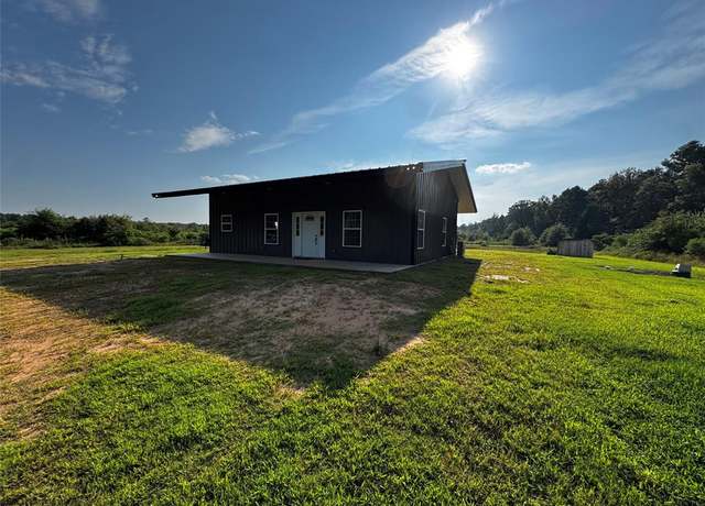 Property at 2600 Bodcau Dam Rd, Benton, LA 71006, 2 beds, 2 baths