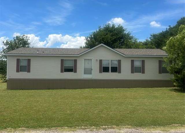 Property at 7367 County Road 410, Mckinney, TX 75071, 3 beds, 2 baths