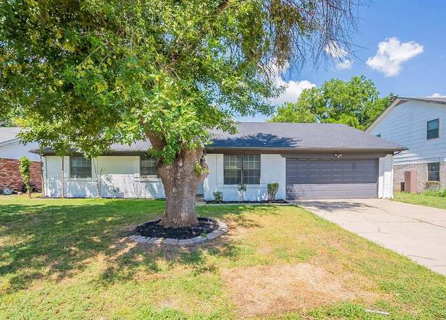 Property at 304 Deer Creek Rd, Everman, TX 76140, 3 beds, 2 baths