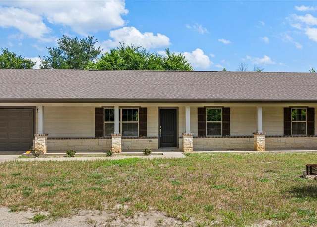 Property at 142 Cross Timbers Ct, Weatherford, TX 76085, 4 beds, 2 baths