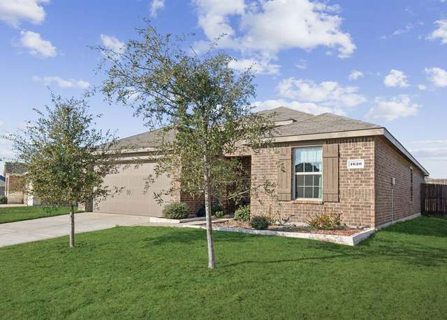 Property at 1620 Croghan Rd, Forney, TX 75126, 3 beds, 2 baths