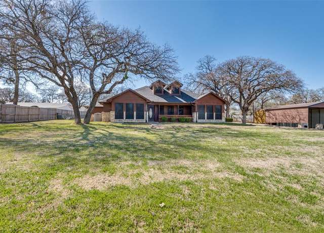 Property at 1420 Woodlawn Ct, Keller, TX 76262, 3 beds, 2 baths