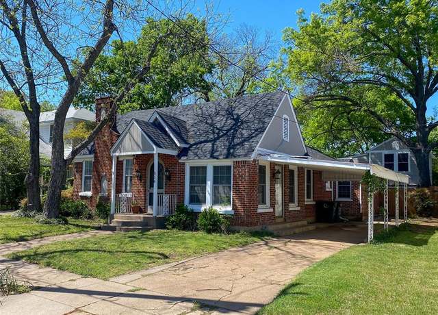 Property at 516 College St, Cleburne, TX 76033, 4 beds, 2 baths