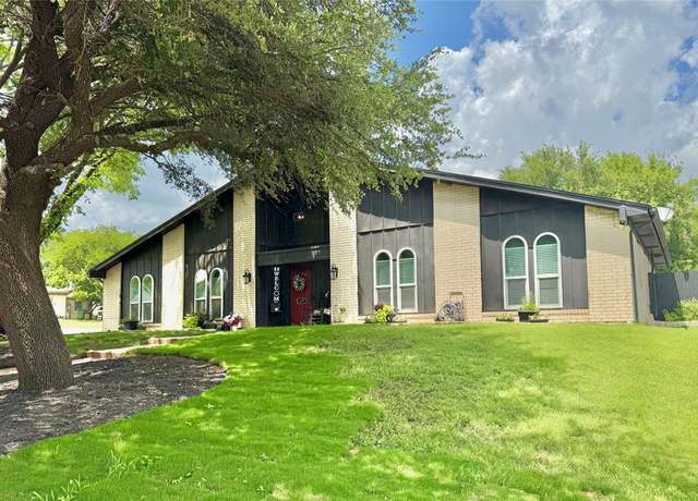 Property at 437 Pecan Dr, Aledo, TX 76008, 3 beds, 2 baths