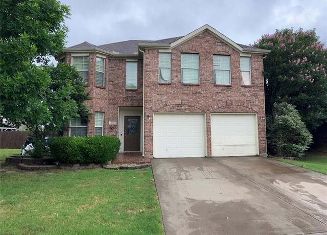Property at 206 Bison Meadow Dr, Waxahachie, TX 75165, 4 beds, 2.5 baths