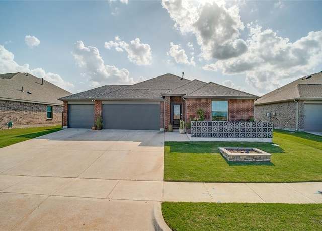Property at 436 Buckeye Ave, Princeton, TX 75407, 3 beds, 2 baths