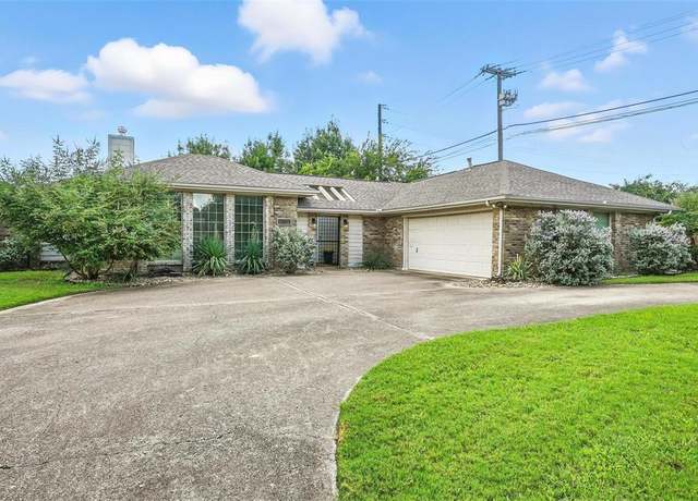 Property at 6002 Costera Ln, Dallas, TX 75248, 3 beds, 3 baths
